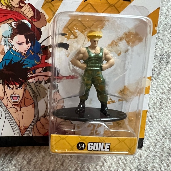 Nano Diecast Capcom Street Fighter “Guile” Nano Metalfig 1.5" Figure NEW - Picture 2 of 4
